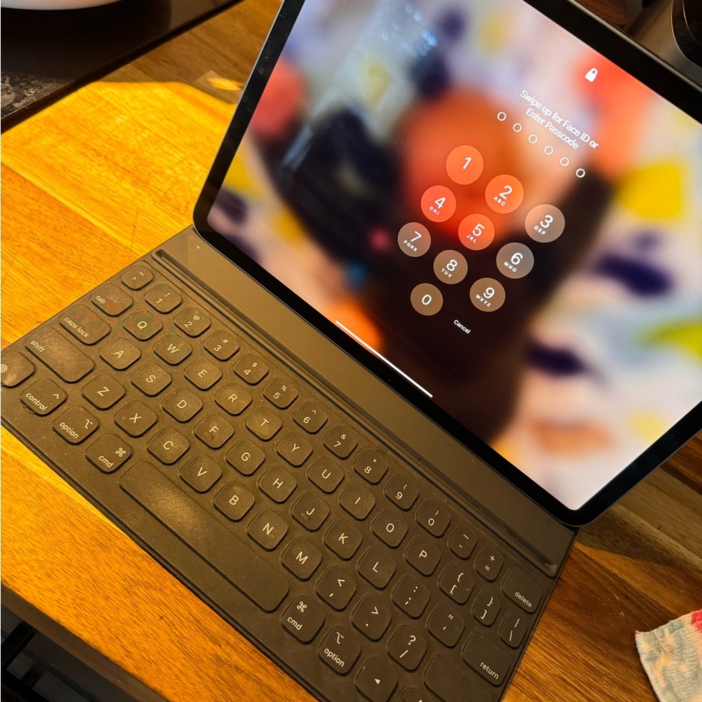 Smart Keyboard Folio for iPad Pro 11 inch
